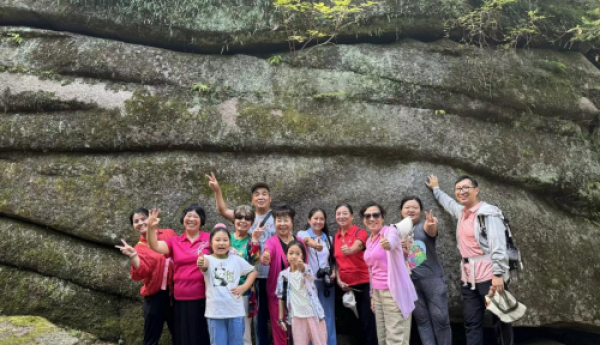 从打卡游到心灵游：领头雁旅行社用”走亲式”旅游升级服务体验